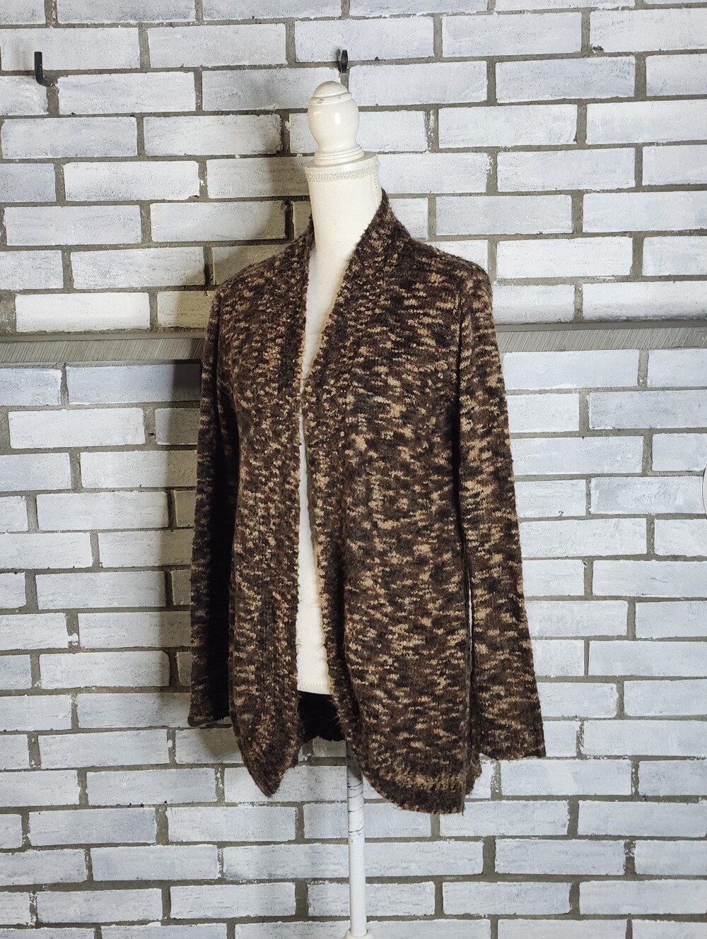 • St. John's Bay Women’s Long Sleeve Knit Open Cardigan Medium Brown Acrylic